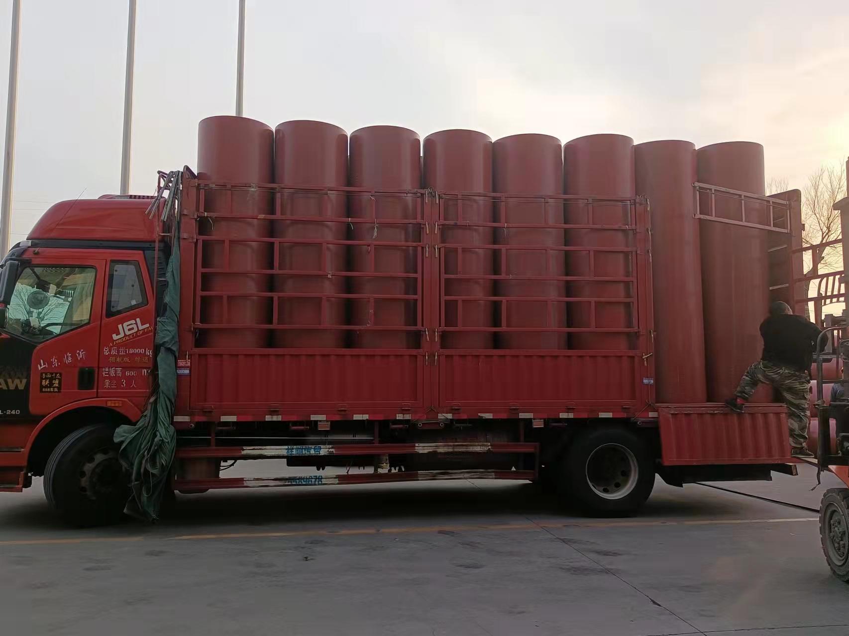 廠區(qū)馬力全開(圖1) 廠區(qū)馬力全開(圖1)